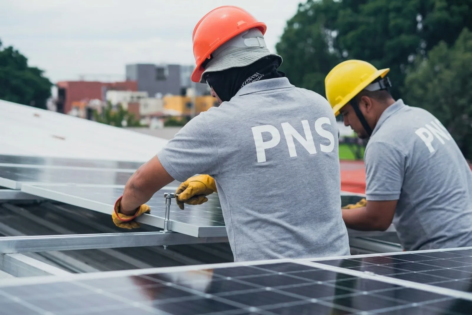 Installation de panneaux solaires en toiture à Chantepie